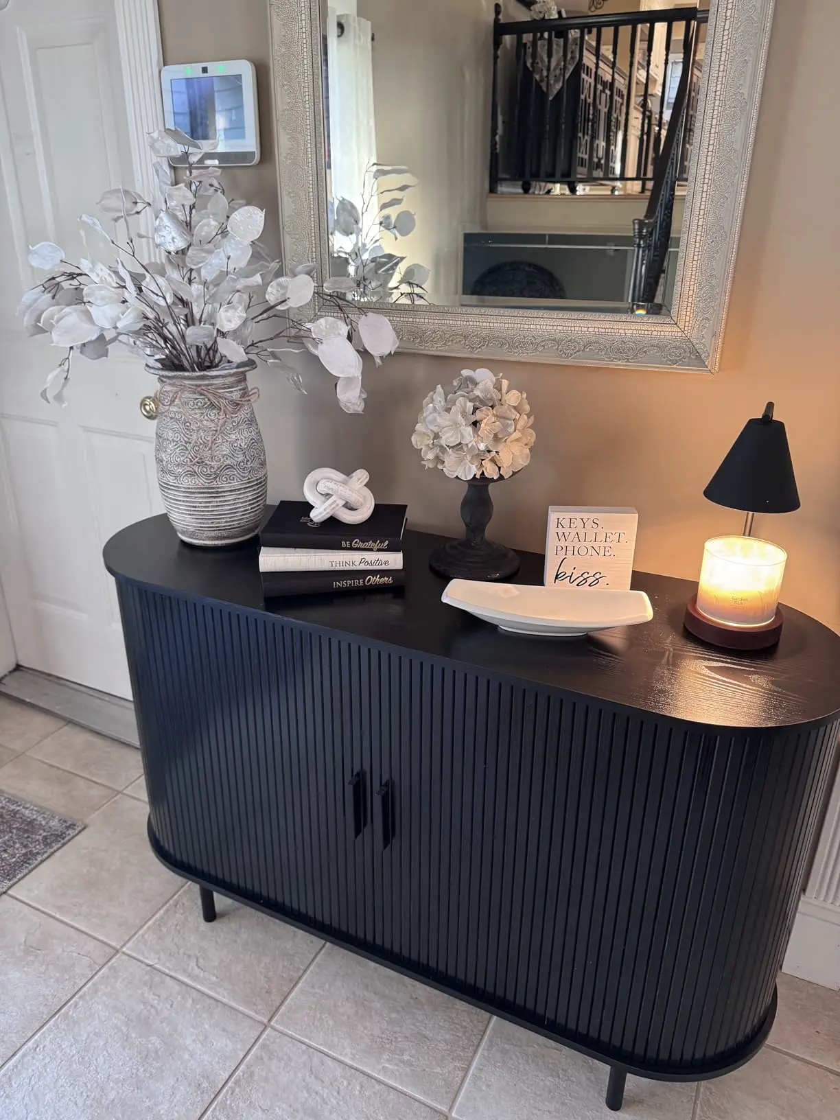 Bufet sideboard în zonă dining